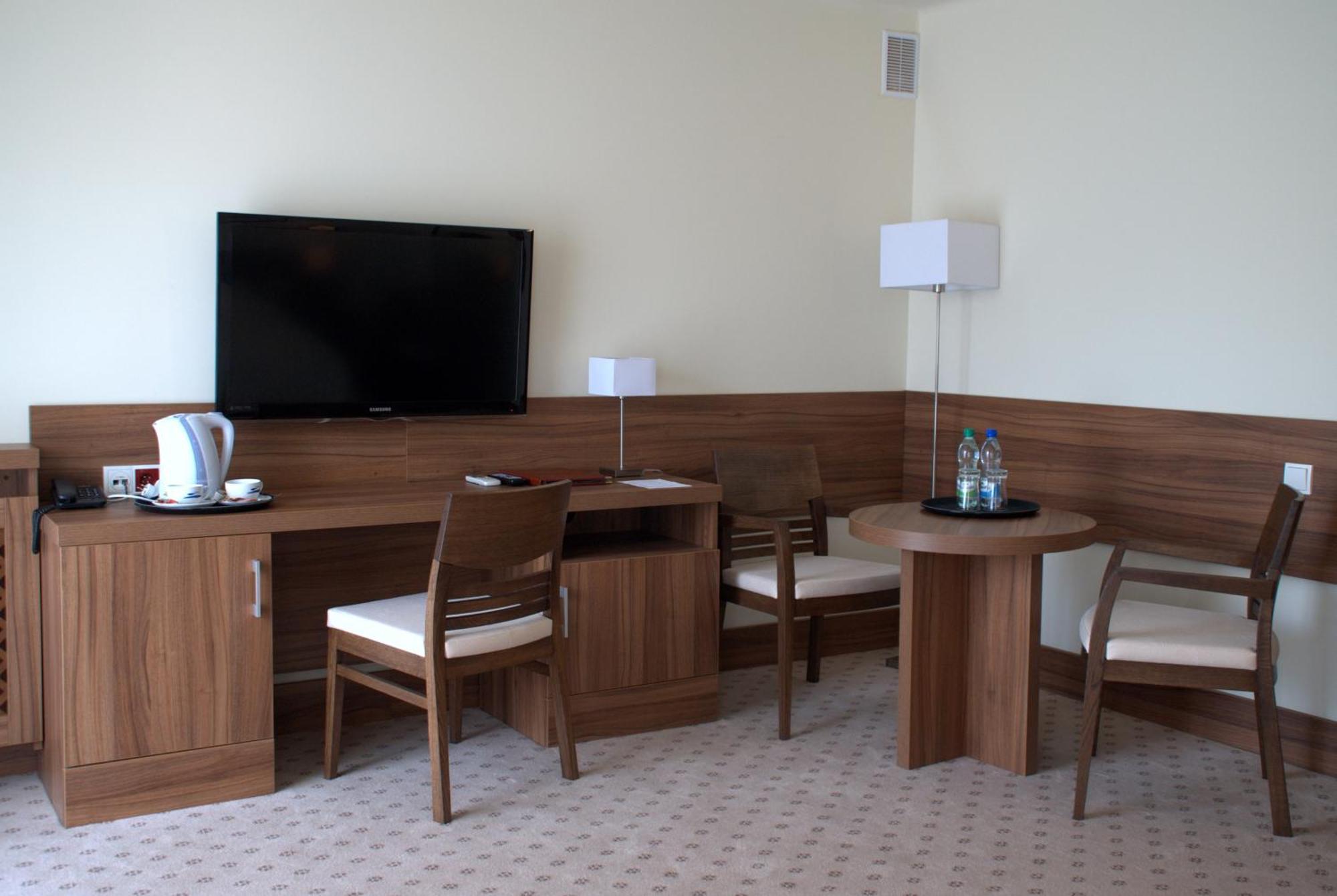 Hotel Termy Palacowe Nałęczów 外观 照片